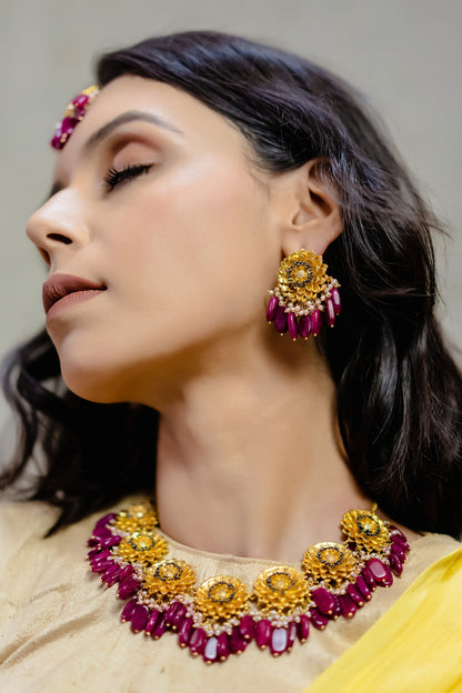 Stone Drop Floral Necklace 