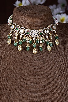 Gold Finish Moissanite Polki & Green Stone Choker Necklace In Sterling Silver