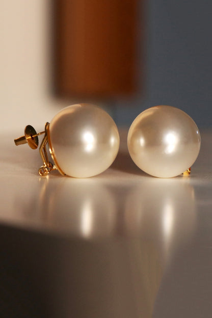 Pearl Stud Earrings 