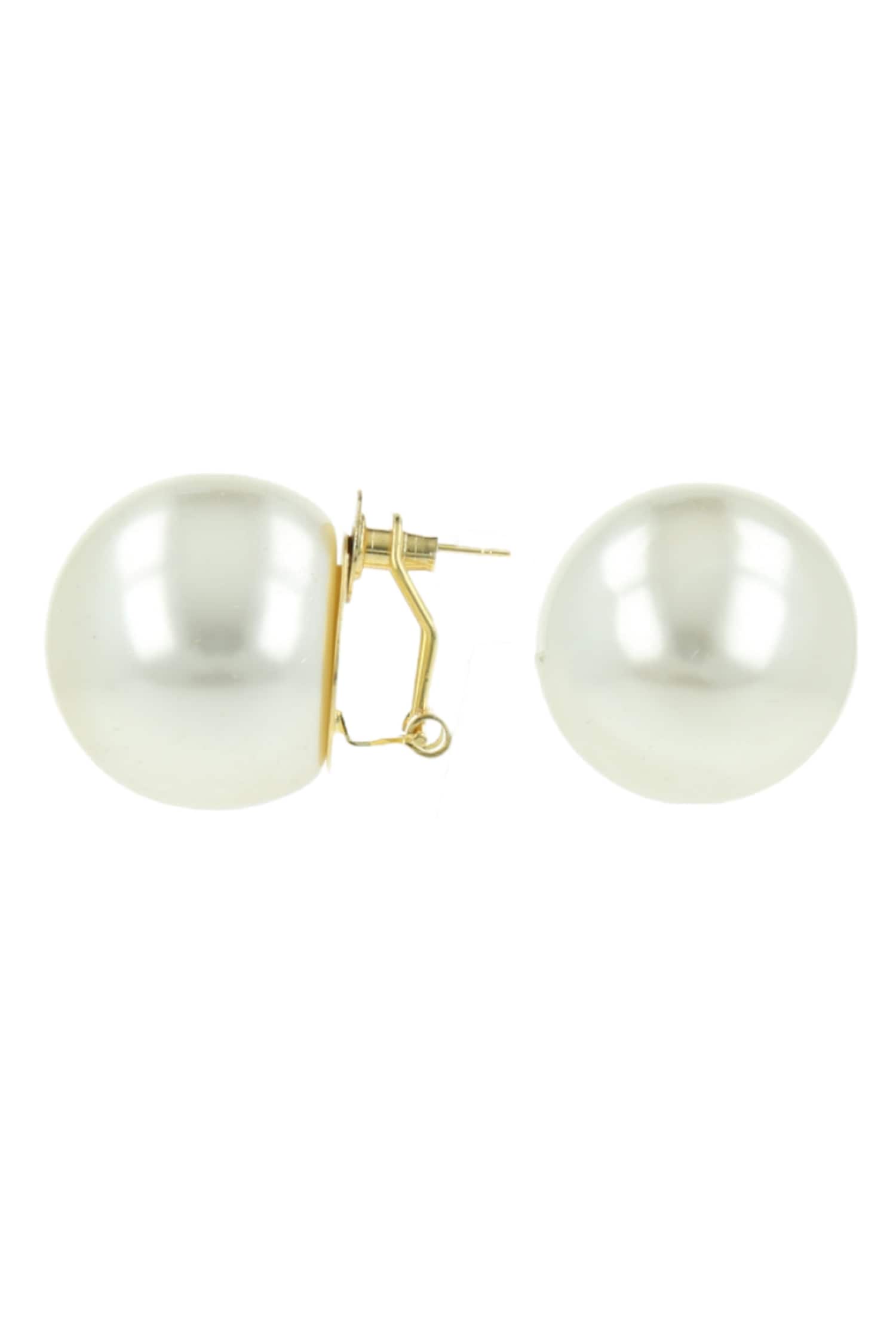 Pearl Stud Earrings 