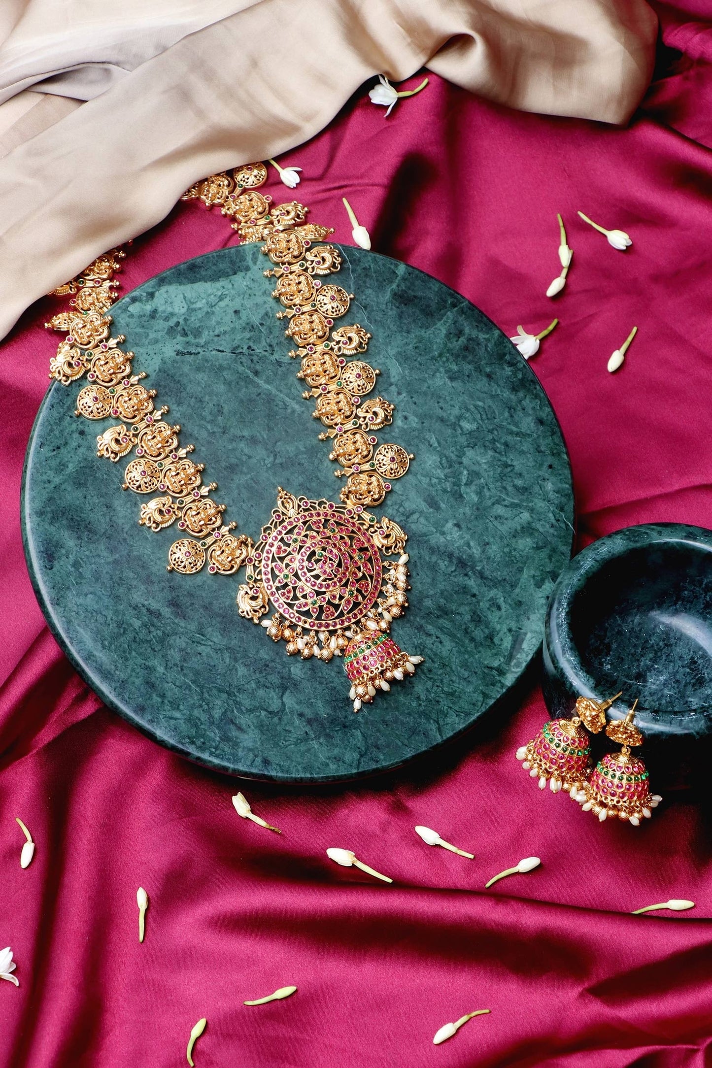 Gold Temple Jewellery Set 