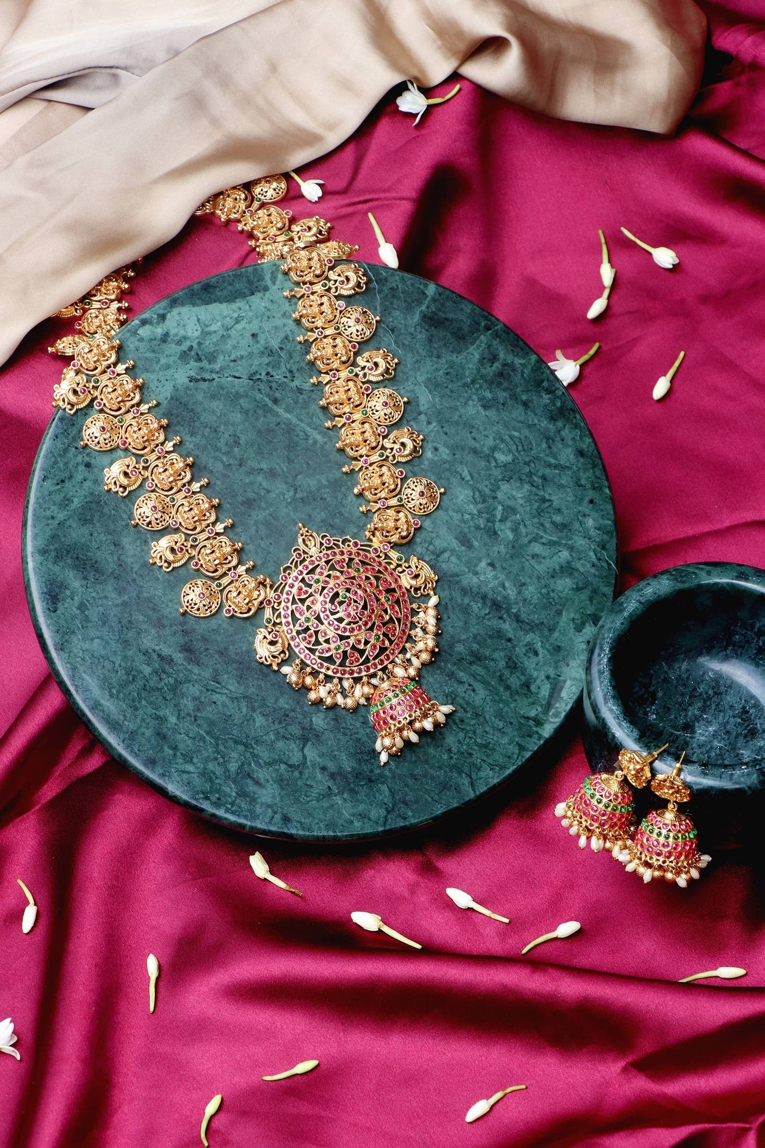 Gold Temple Jewellery Set 