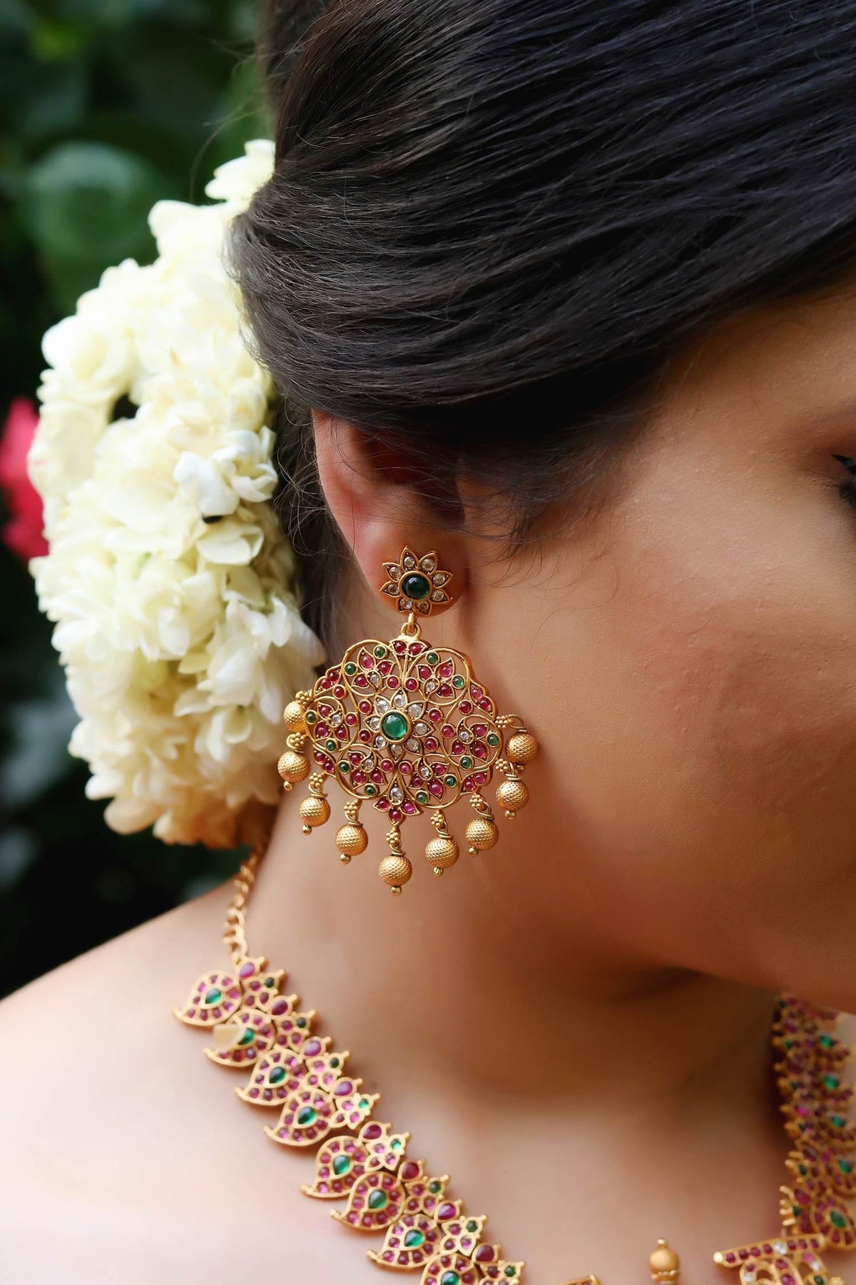 Gold Stone & Beads Jewellery Set 