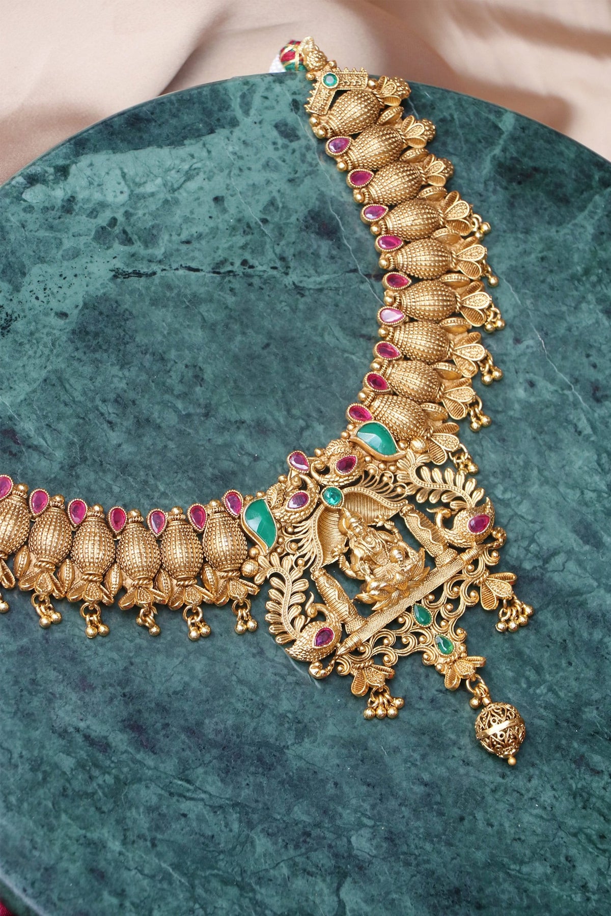 Gold Temple Jewellery Set 