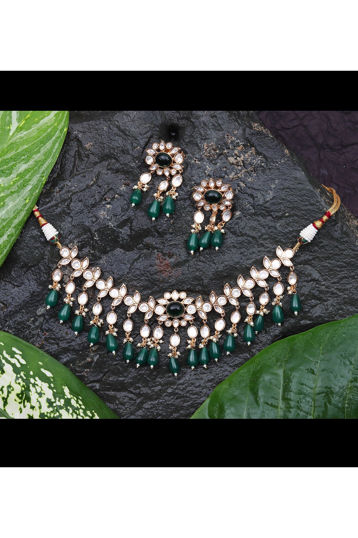 Gold Finish Kundan Polki & Green Stone Choker Necklace Set