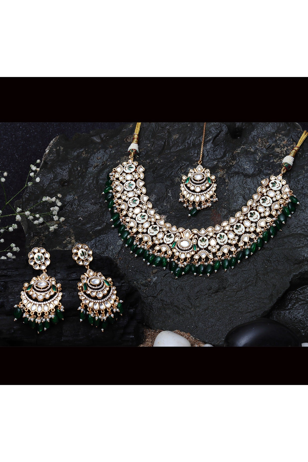 Gold Finish Emerald Green Kundan Meenakari Choker Necklace Set