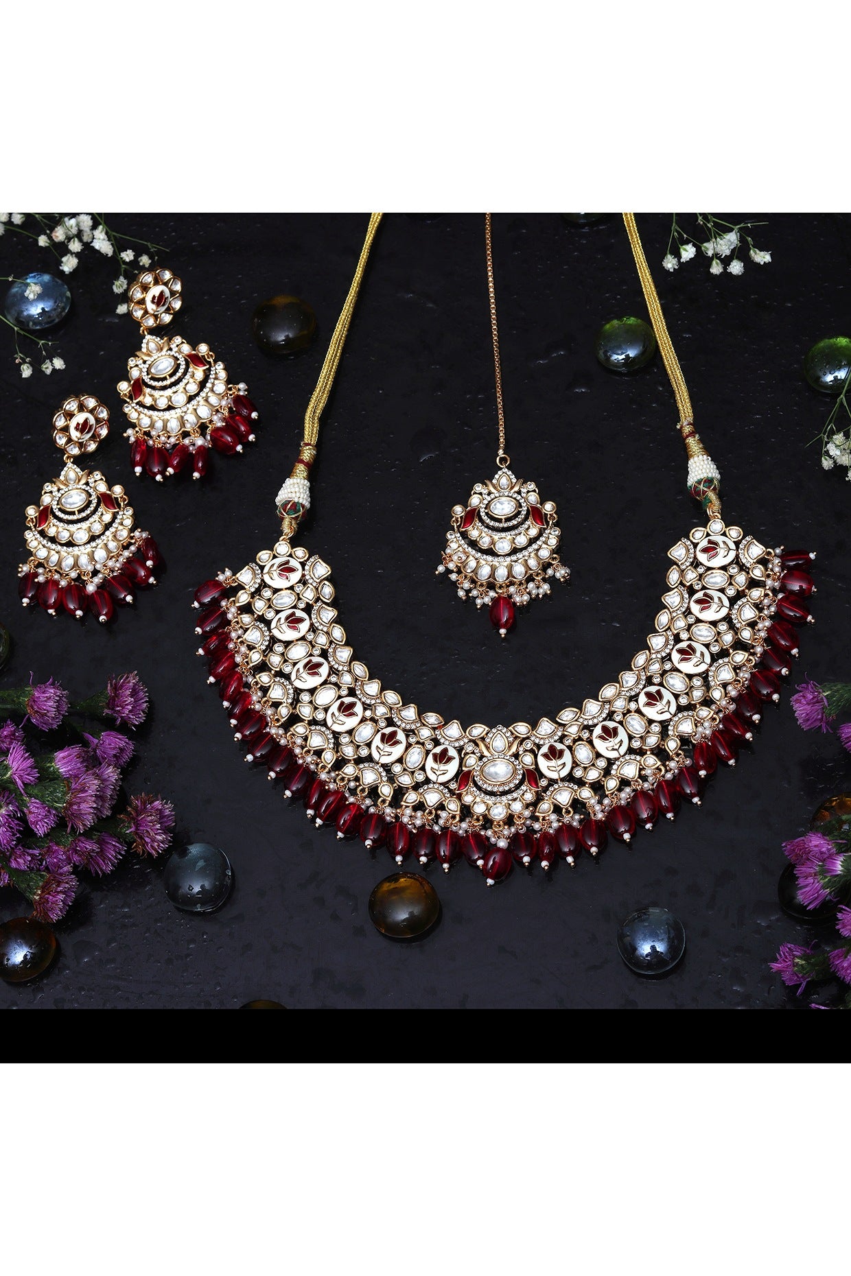 Gold Finish Red Kundan Meenakari Choker Necklace Set