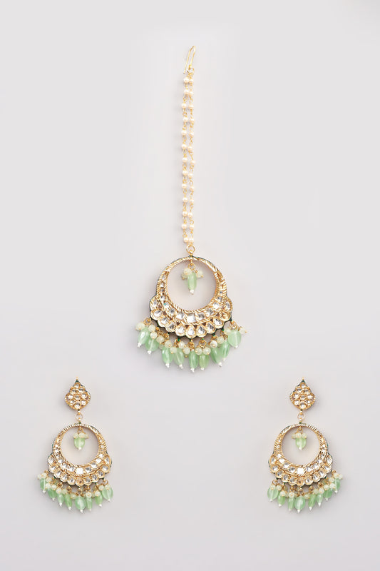 Gold Finish Kundan Polki & Green Fluorite Beaded Chandbali Earrings With Maangtikka