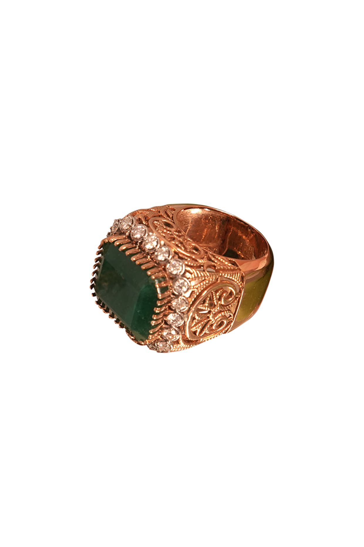 14Kt Yellow Gold Emerald Green Diamond Ring