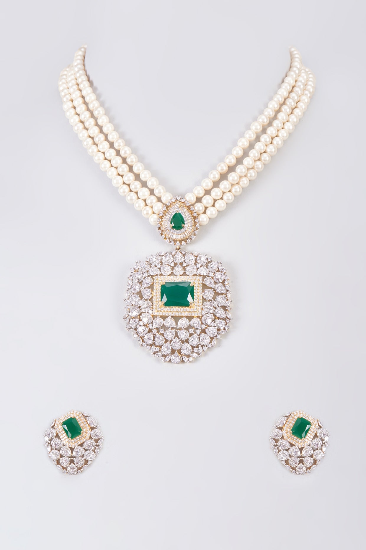 Gold Finish Zircon & Synthetic Emerald Necklace Set