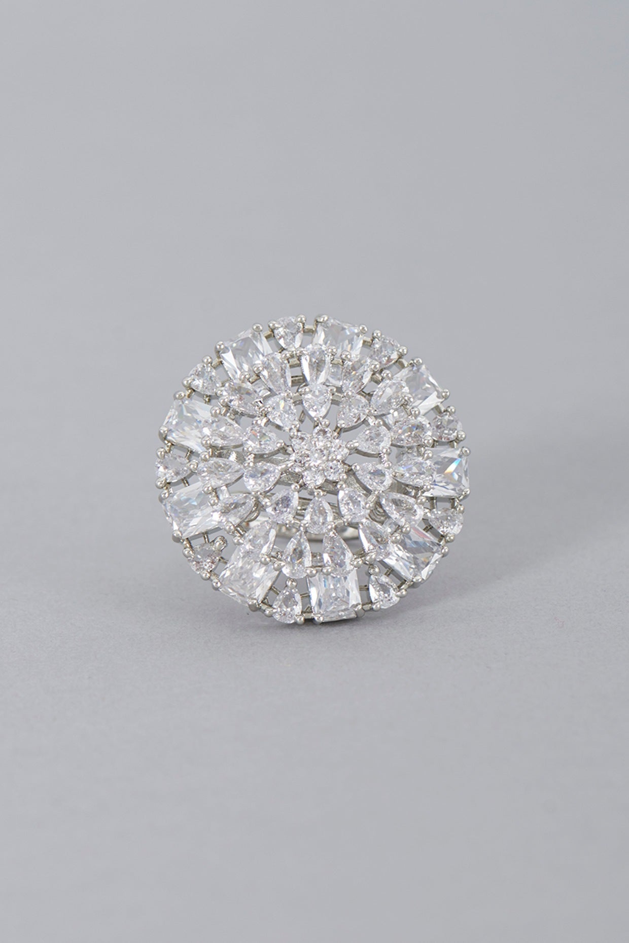 White Finish Zircon Ring