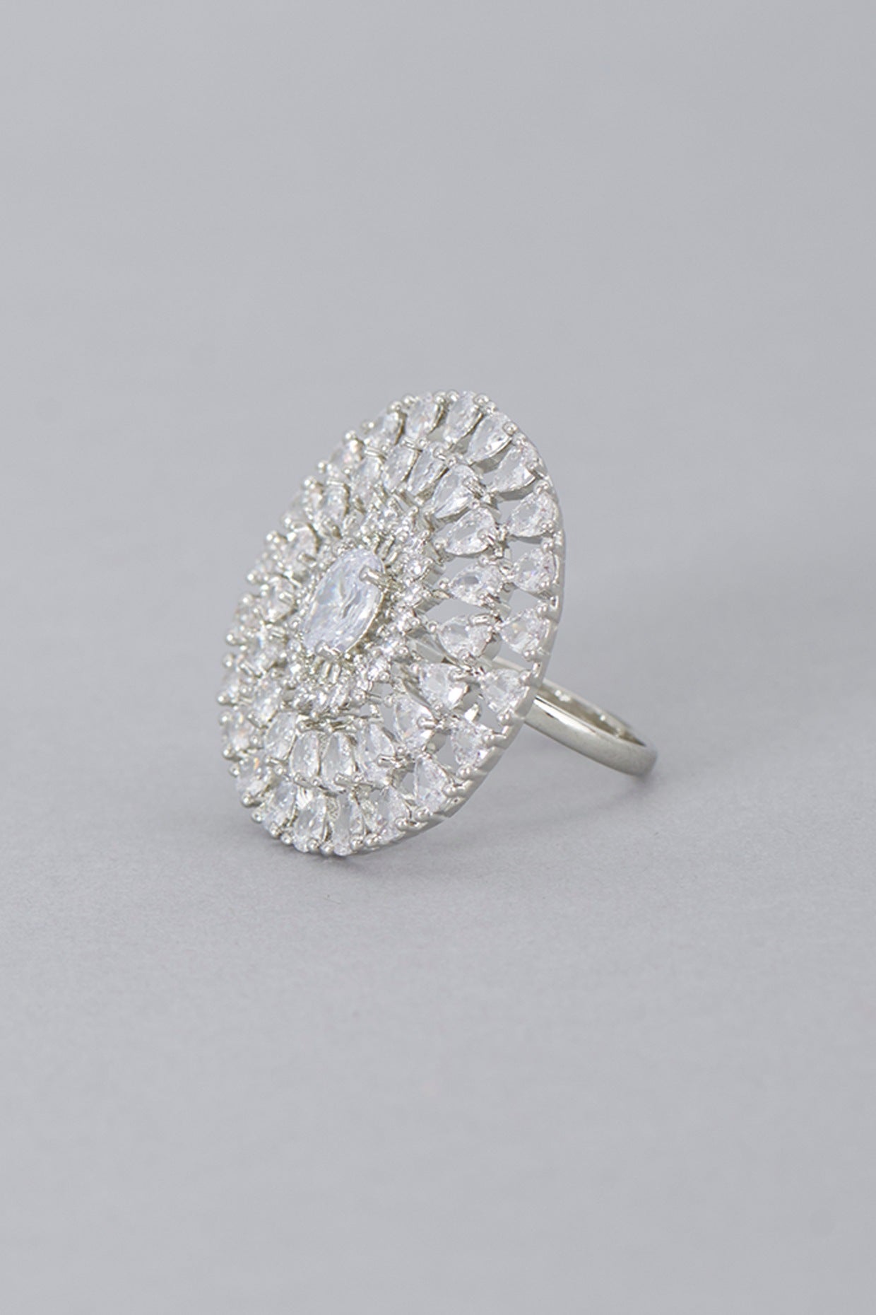 White Finish Zircon Ring