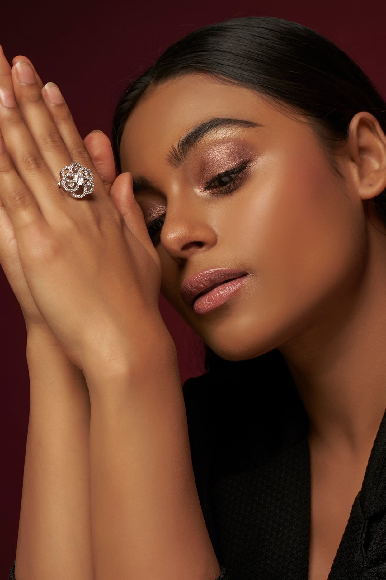 White Finish Zircon Ring