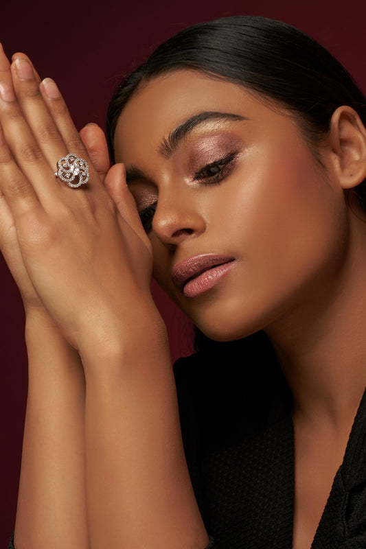 White Finish Zircon Ring