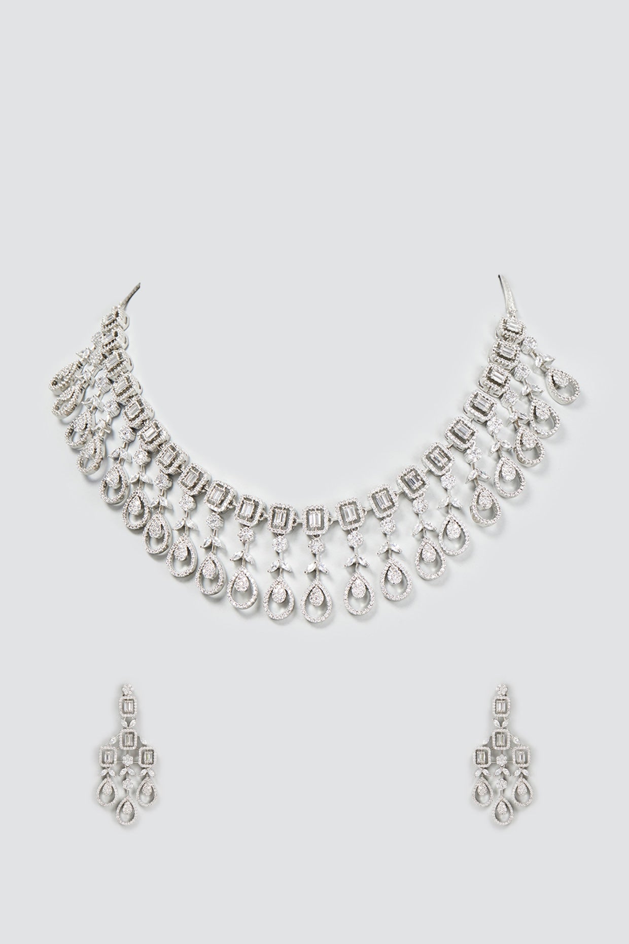 White Finish Zircon Necklace Set