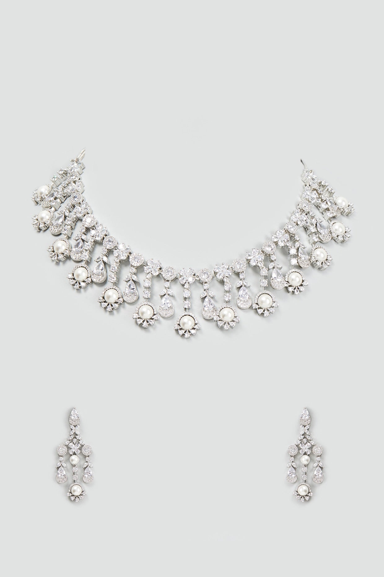 White Finish Zircon & Pearl Necklace Set