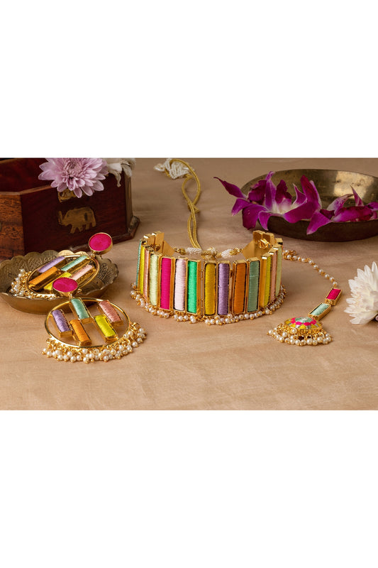 Matte Gold Finish Pearl Hanging Rectangular Choker Necklace Set