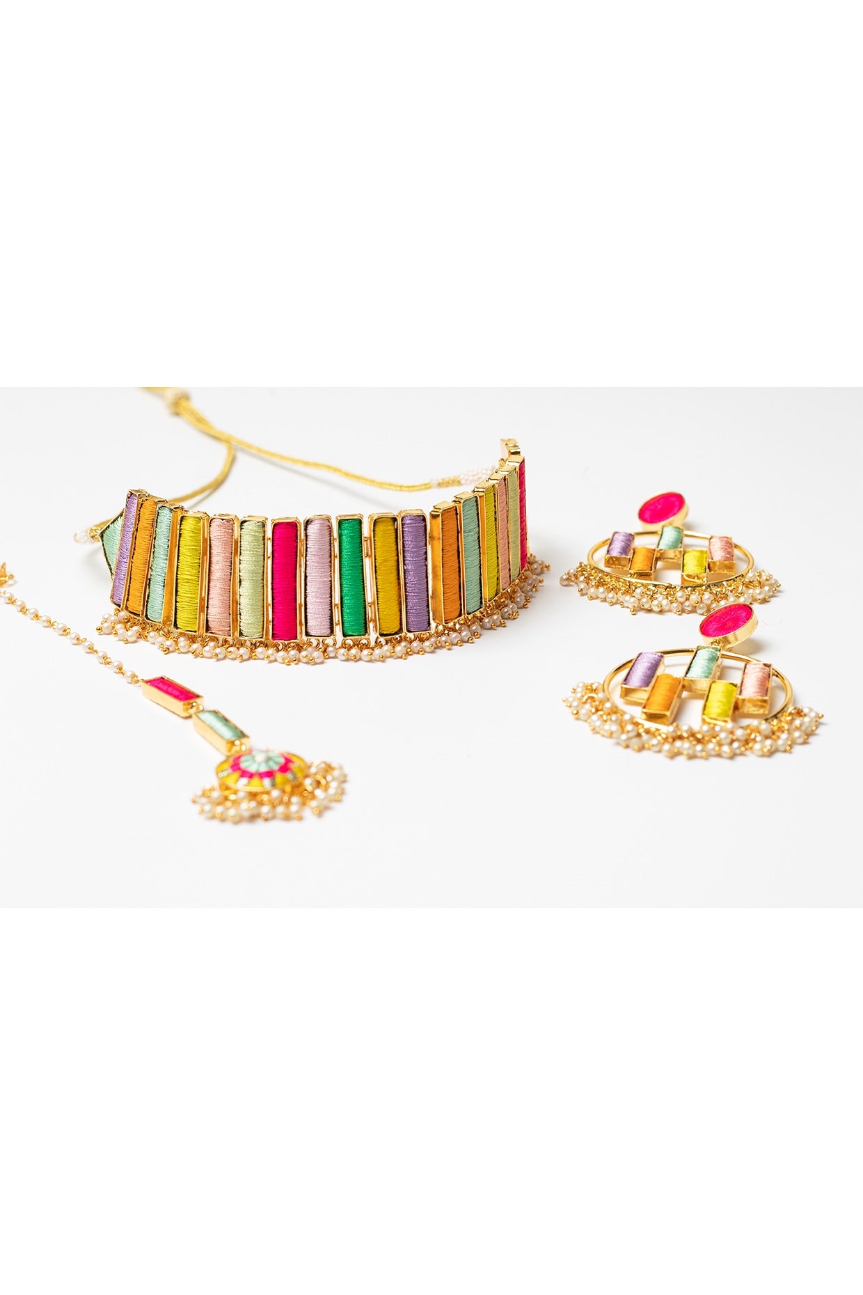 Matte Gold Finish Pearl Hanging Rectangular Choker Necklace Set