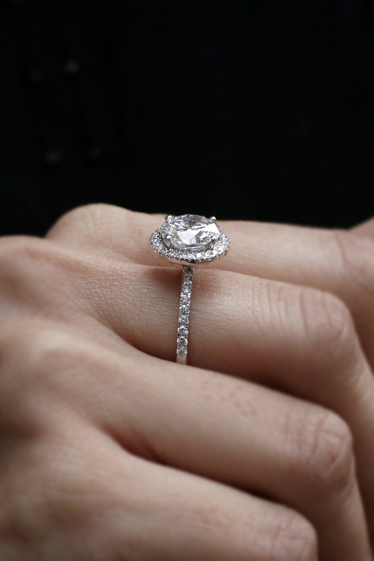 18kt White Gold Lab Grown Diamond Ring