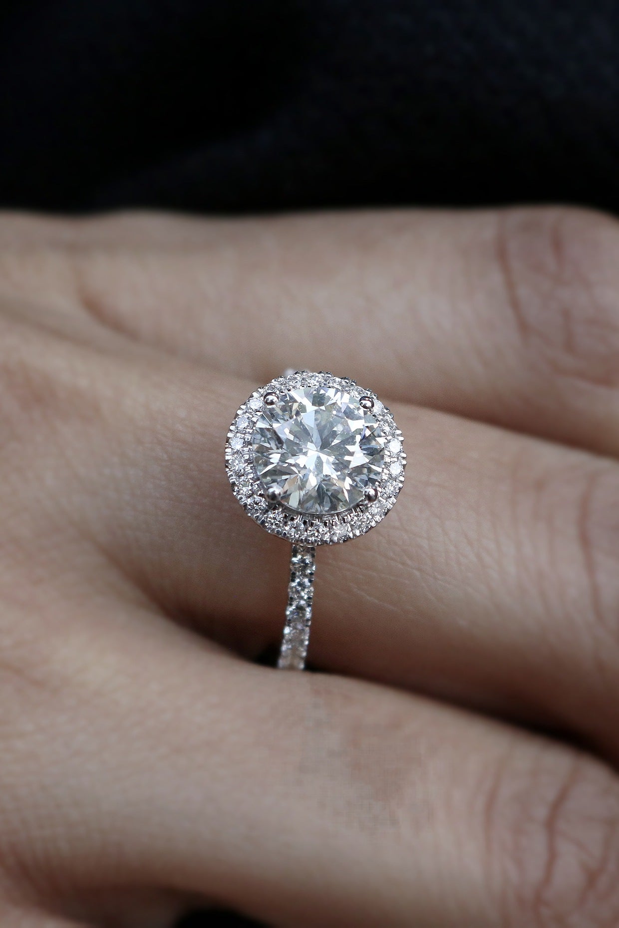 18kt White Gold Lab Grown Diamond Ring