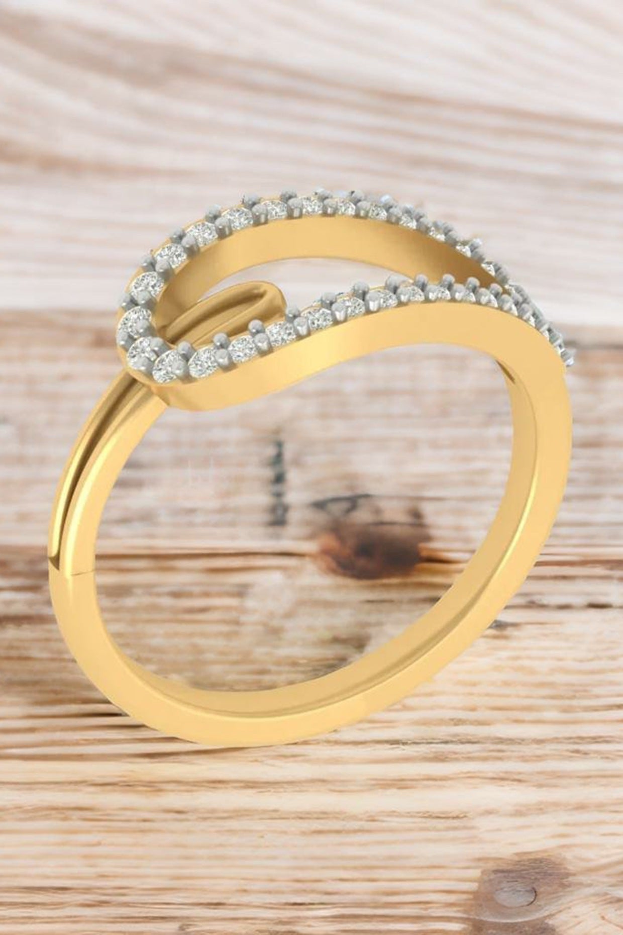 14Kt Yellow Gold Ring With Enchant Lab Grown Diamonds