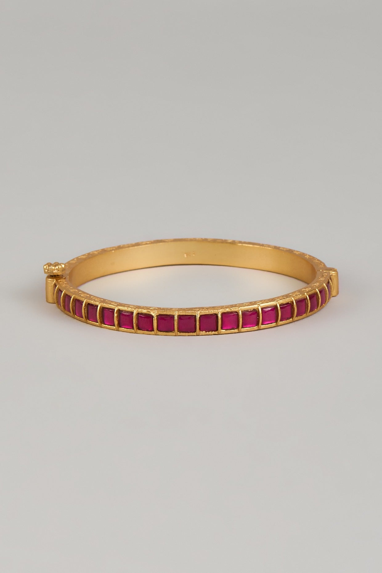 Gold Finish Red Kundan Polki Openable Bangle In Sterling Silver