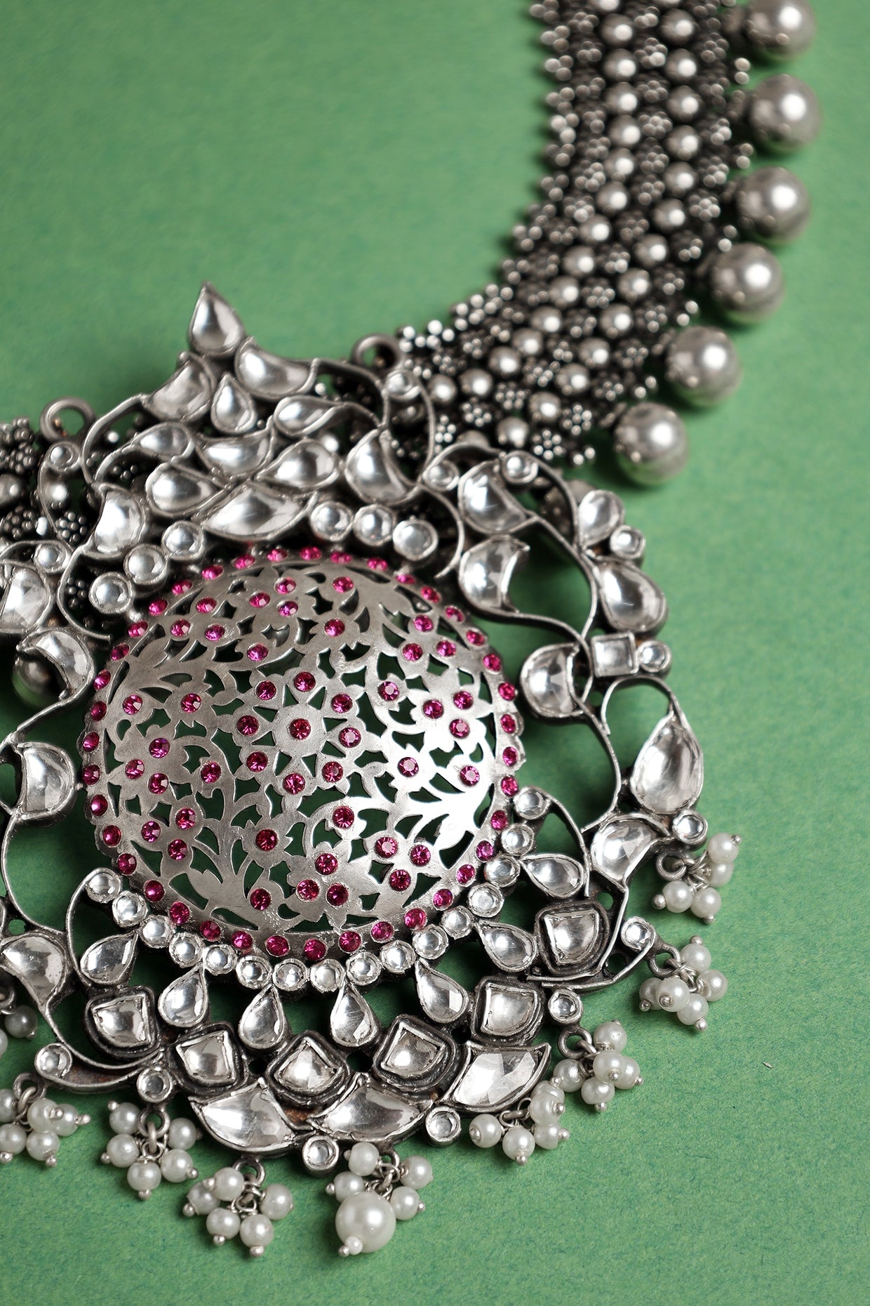 White Finish Kundan Polki Necklace In Sterling Silver