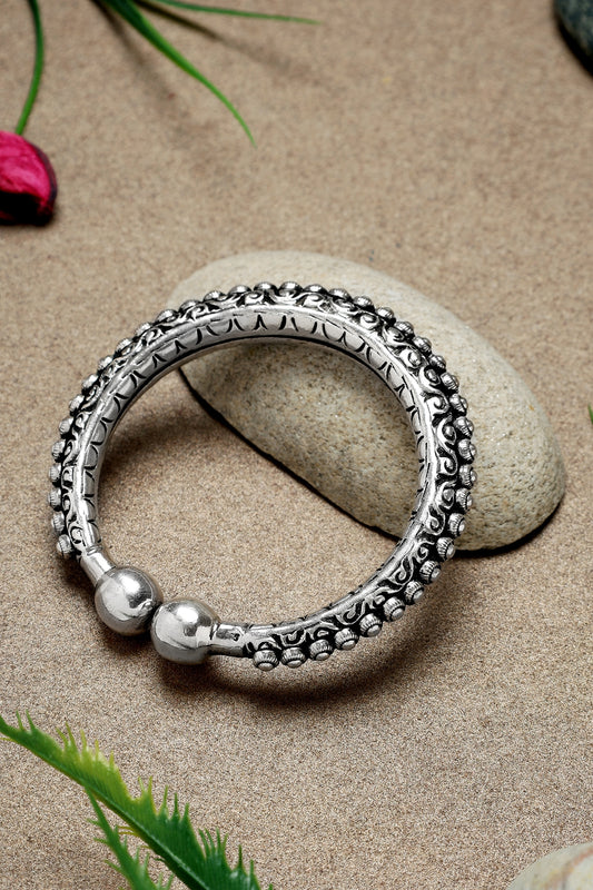 White Finish Chitai Temple Kada In Sterling Silver