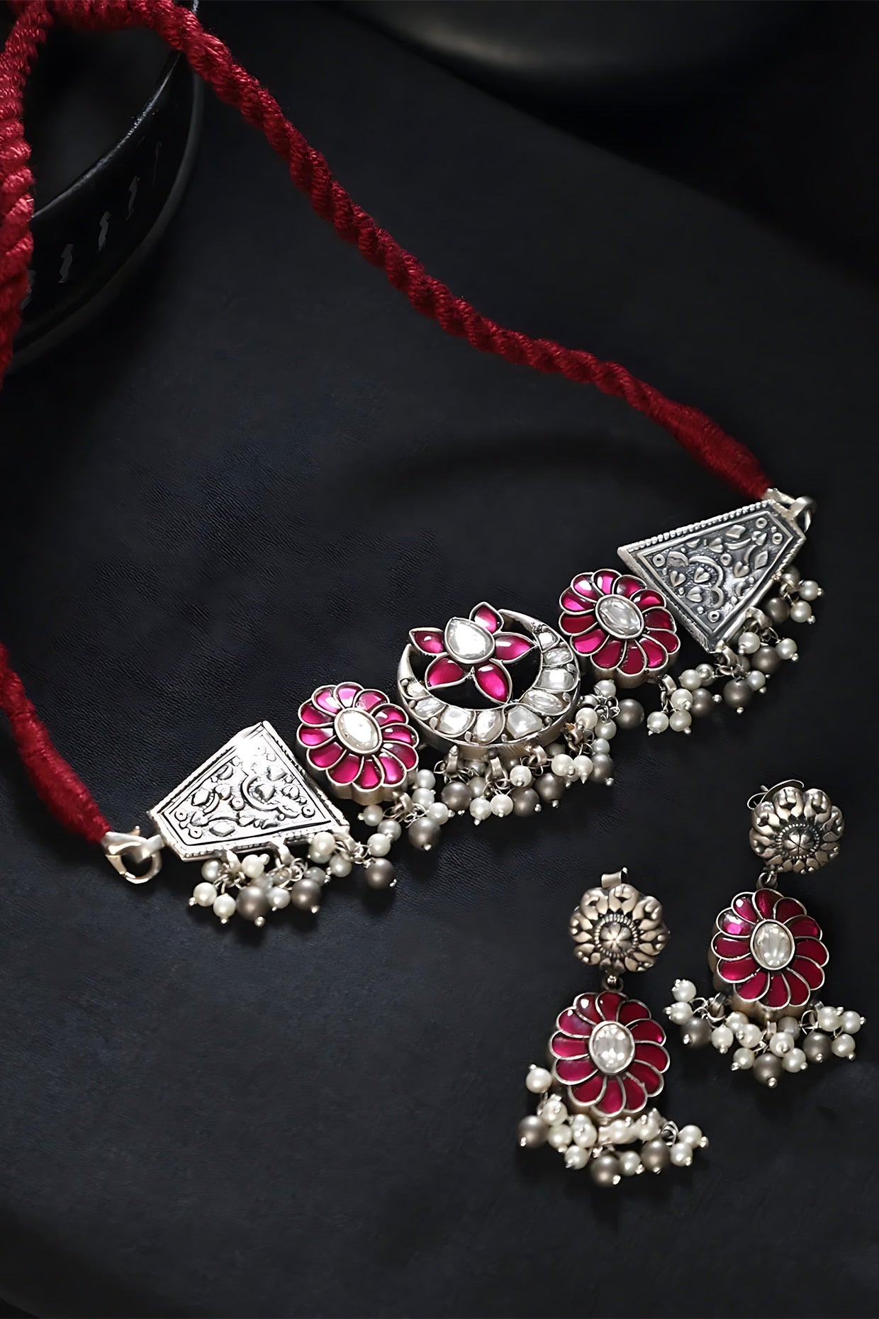 White Finish Pink Kundan Polki Temple Floral Choker Necklace Set In Sterling Silver