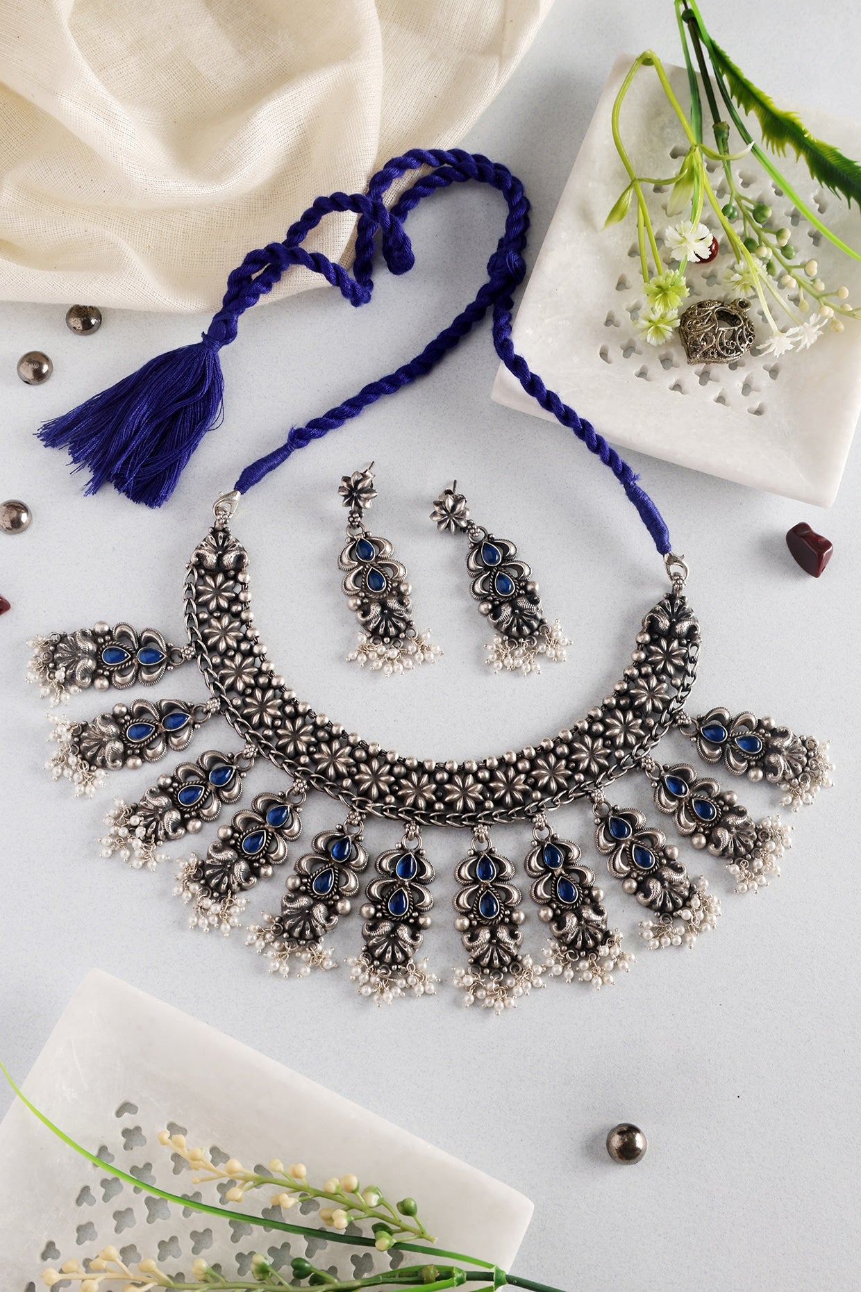 White Finish Blue Kempstone Temple Necklace Set In Sterling Silver