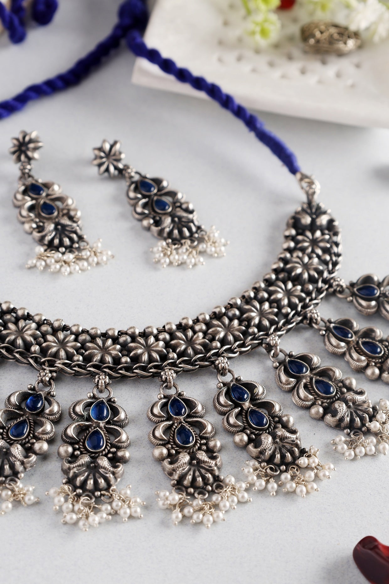 White Finish Blue Kempstone Temple Necklace Set In Sterling Silver