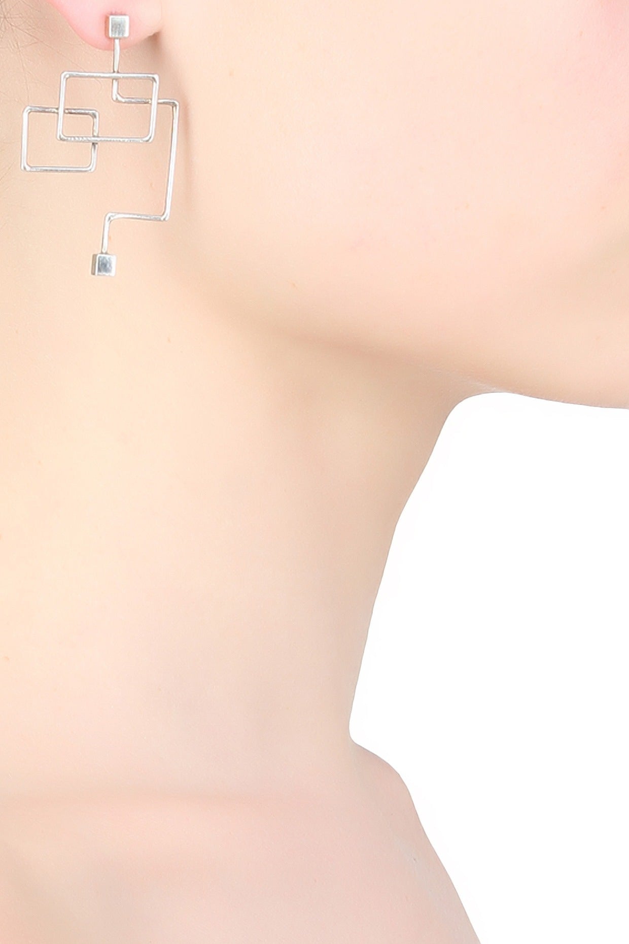 Gold plated geometric earrings with square top