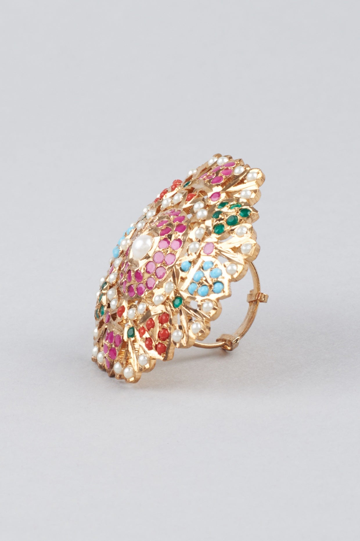 Gold Finish Ring With Jadau Stones