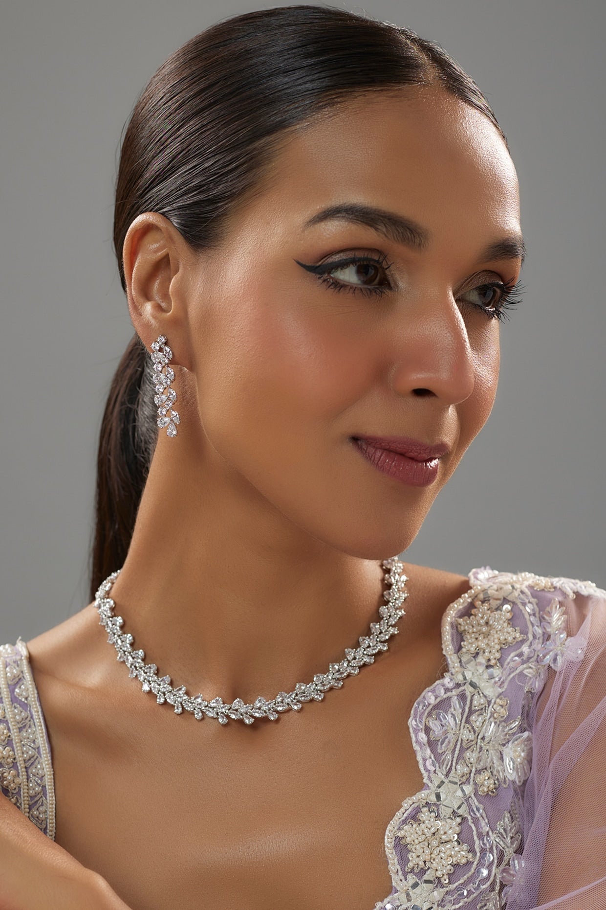 White Finish Pearl & Marquise Shaped Zircon Necklace Set In Hallmark Sterling Silver