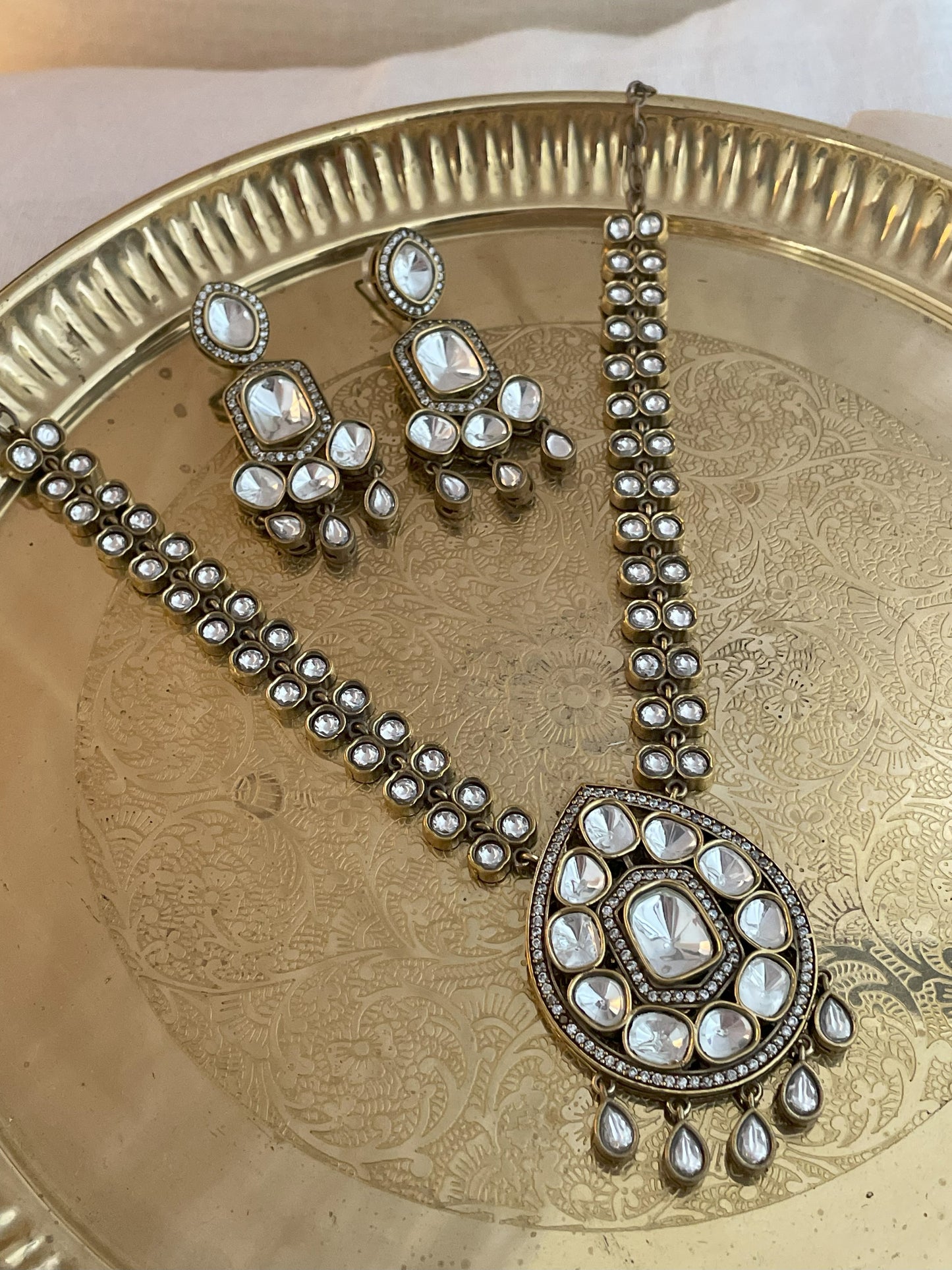 Antique Polki Necklace Sets