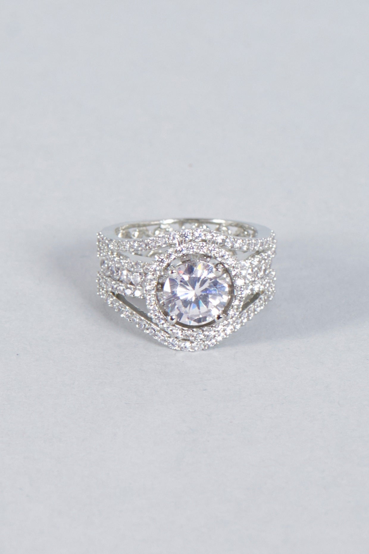 White Finish Solitaire Zircons Ring