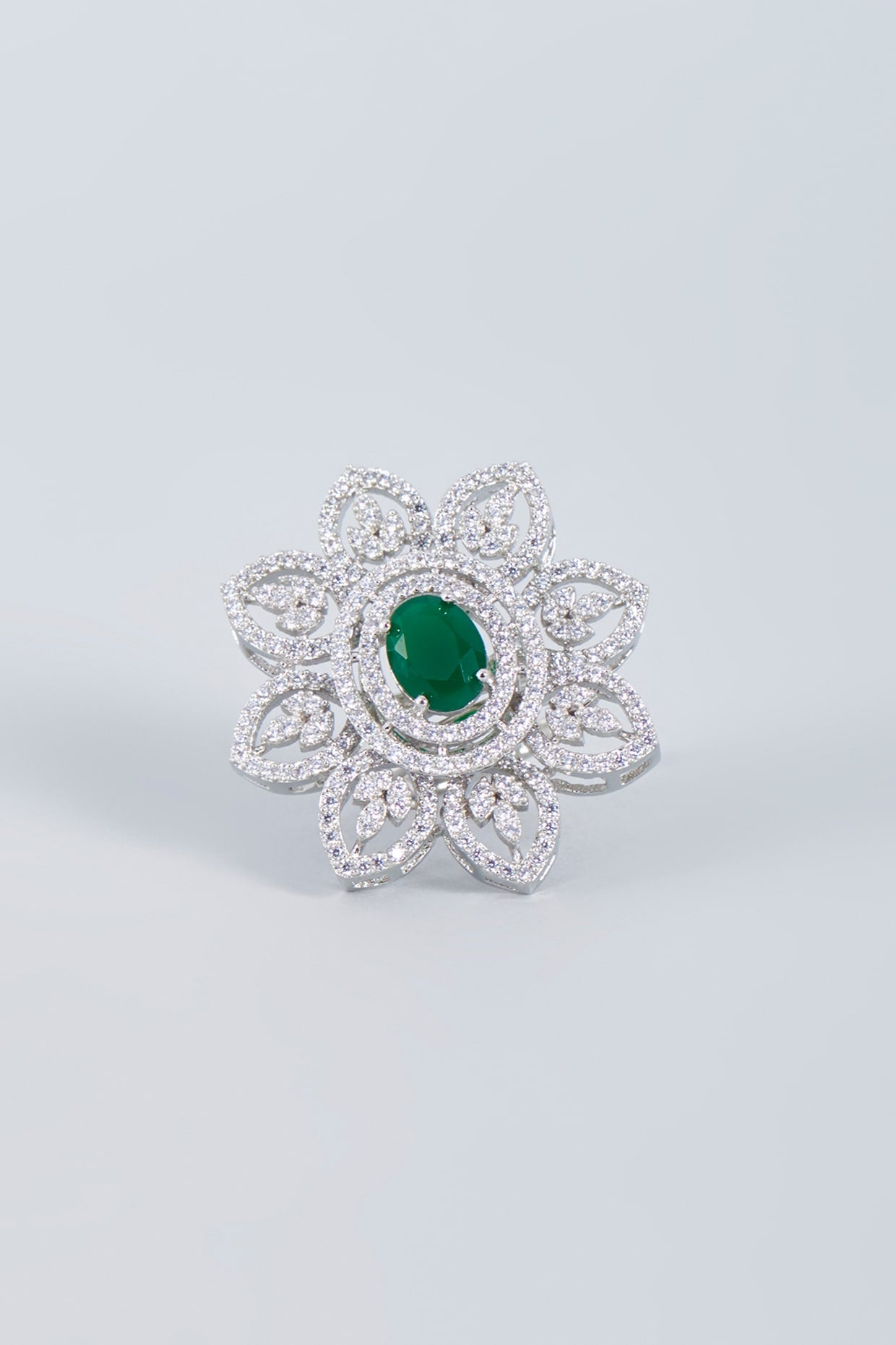 White Finish Emerald Stone Floral Ring