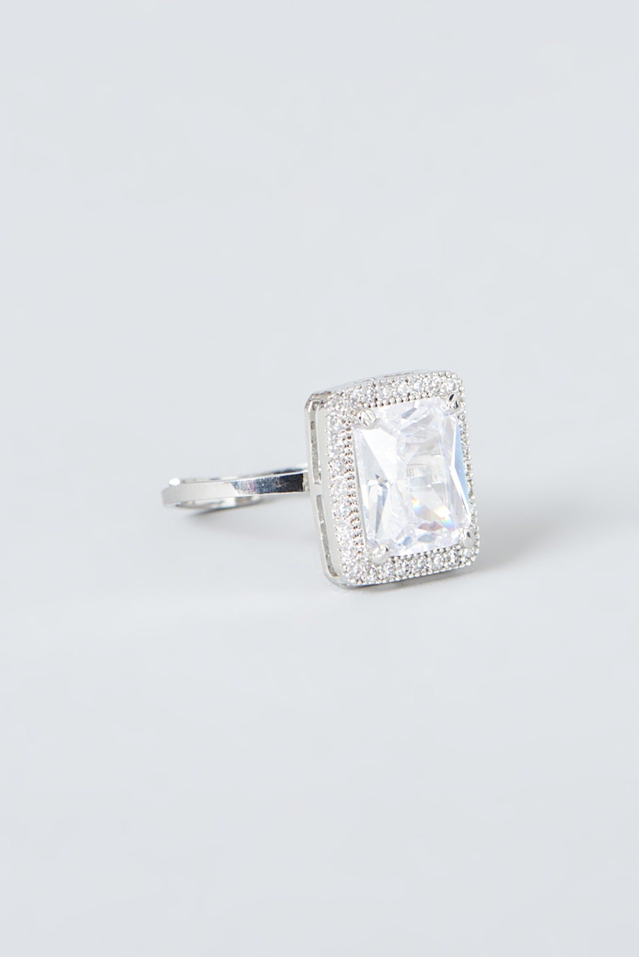 White Rhodium Finish Zircon Ring