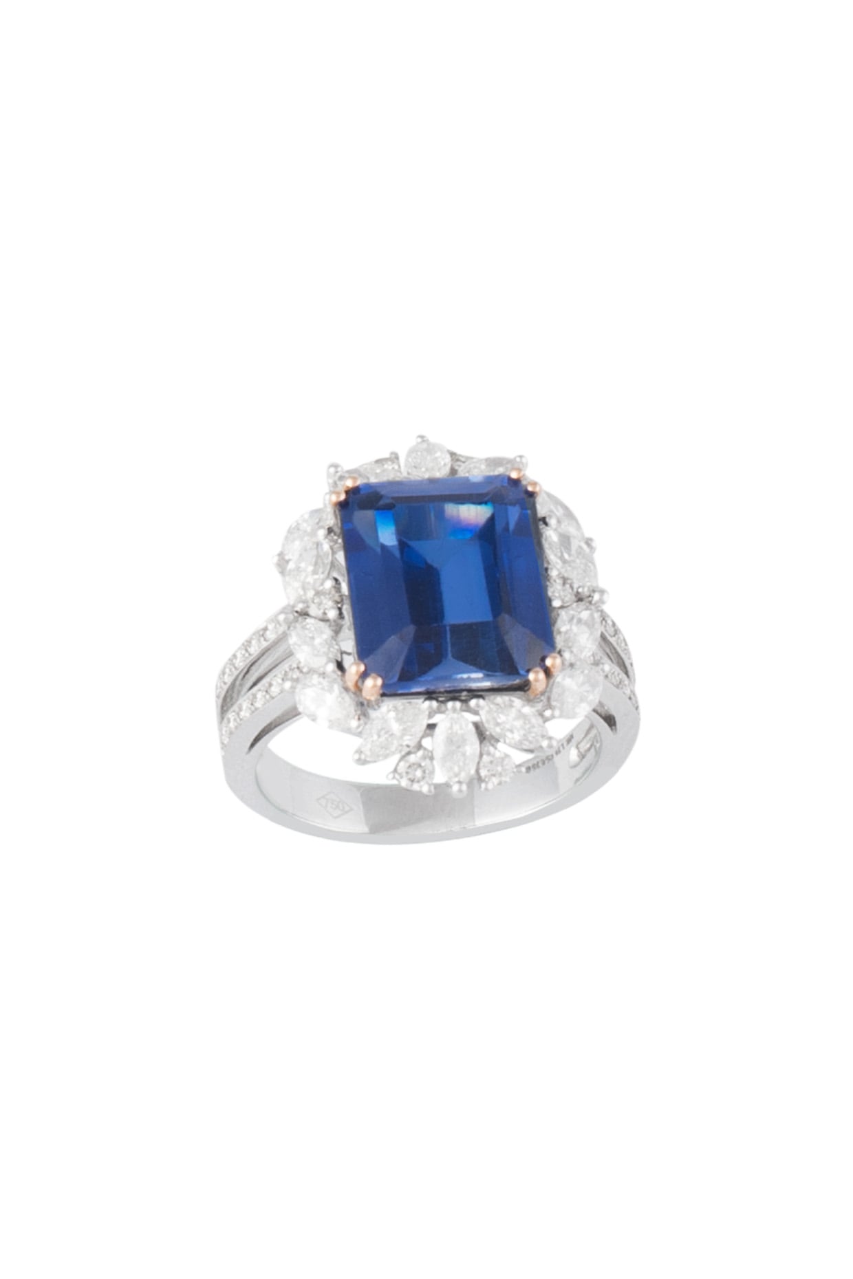 18kt White gold diamond sapphire heirloom ring