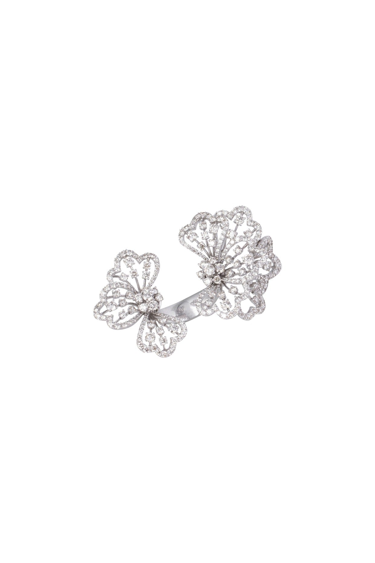 18kt White gold flexible petal flower diamond ring