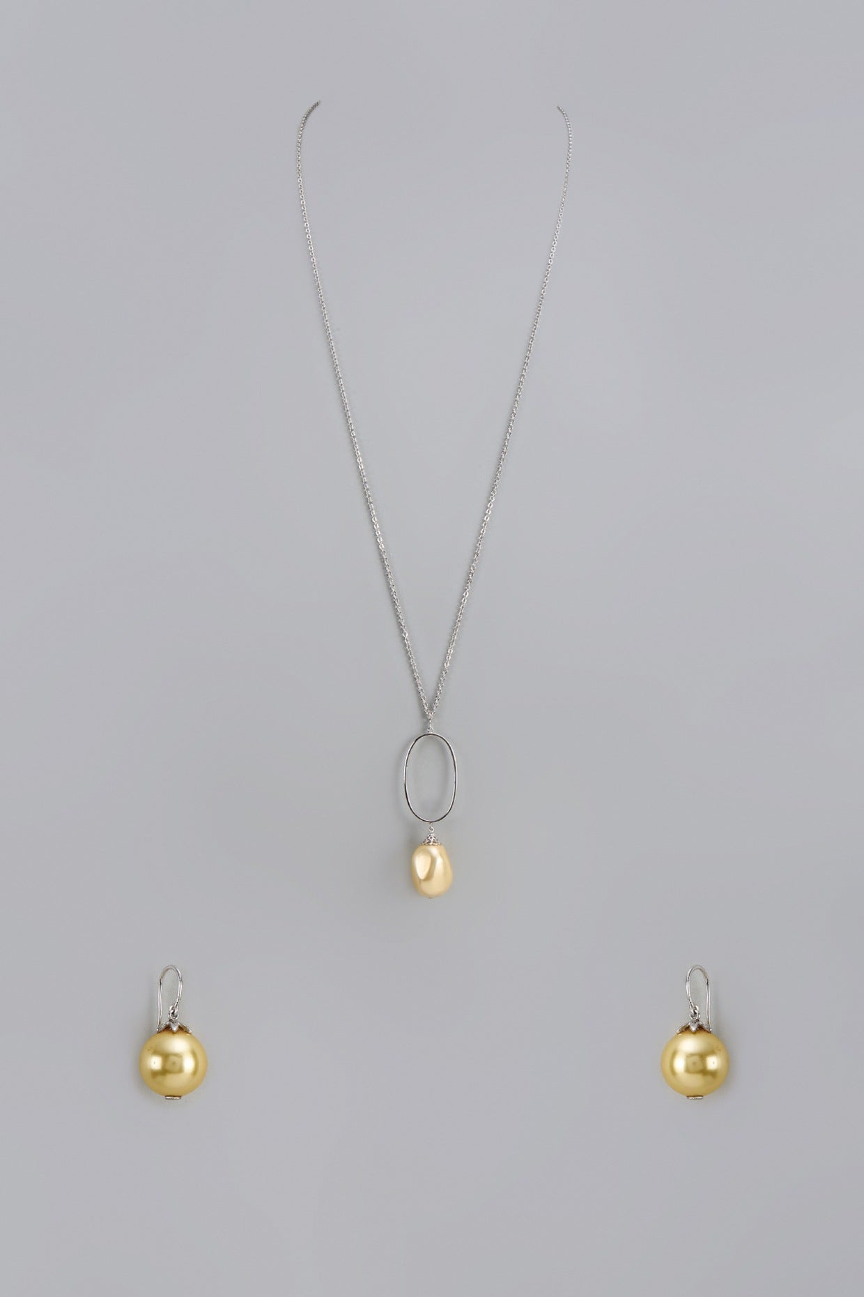 Gold Finish Yellow Majorica Pearl Pendant Necklace Set In Sterling Silver