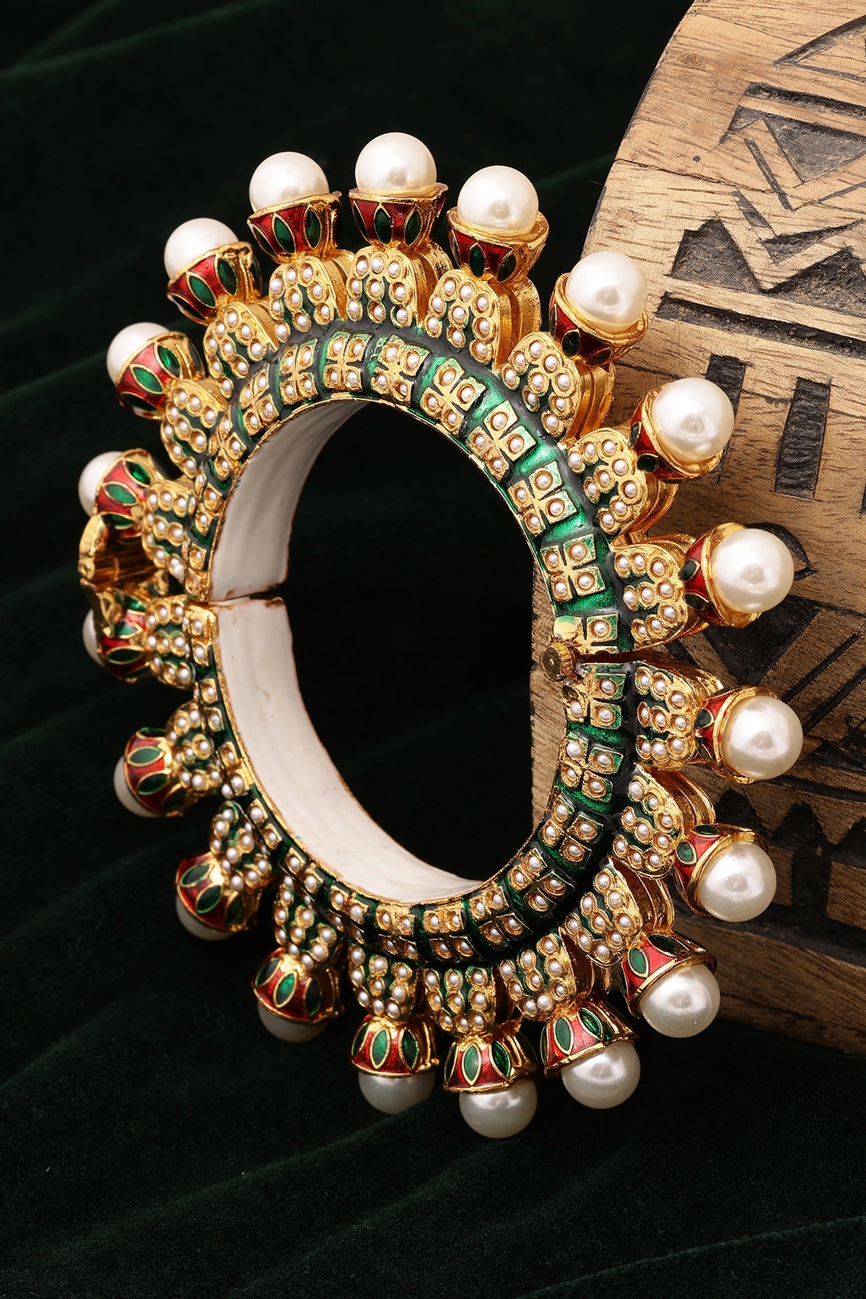 Gold Finish Multi-Colored Kundan Polki Bangle