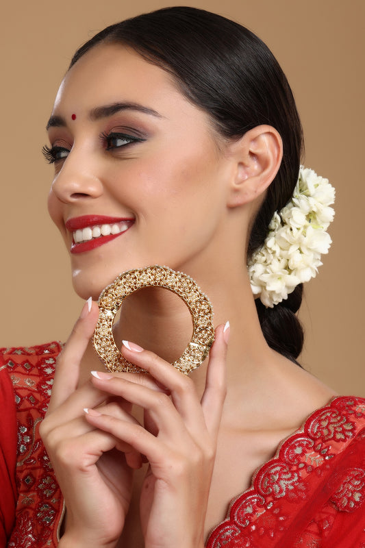 Gold Finish White Kundan Polki Bangle