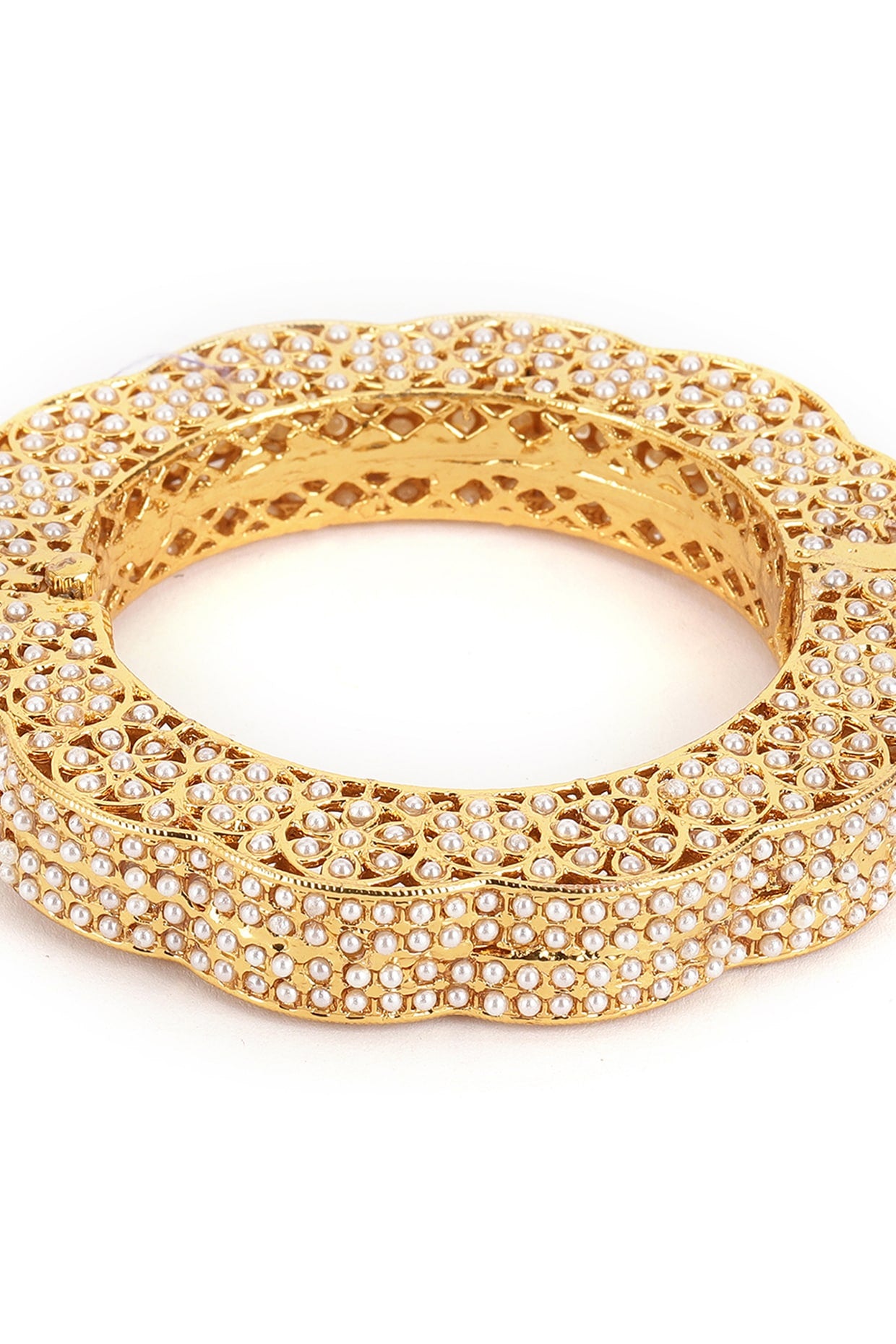 Gold Finish White Kundan Polki Bangle