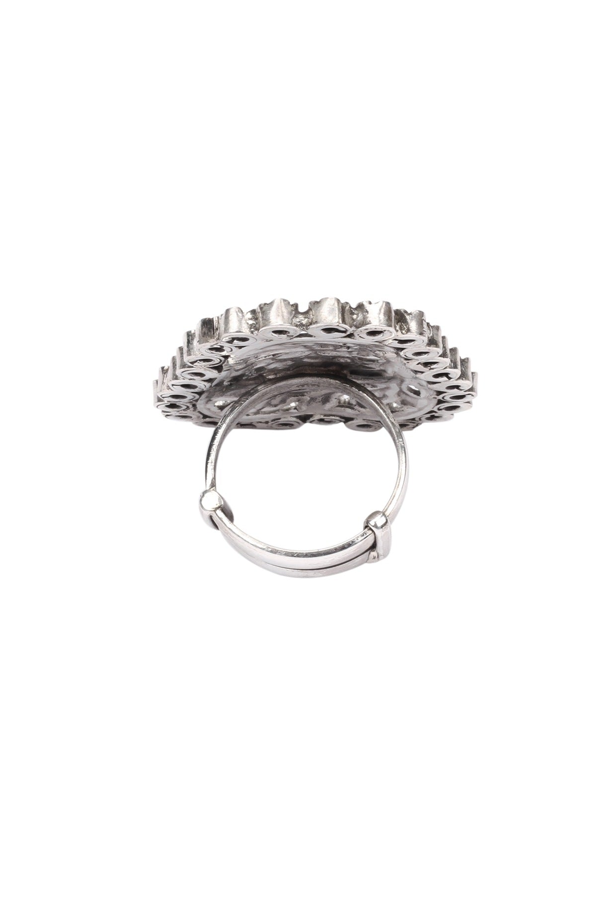 Silver Finish Checkered Pattern Engraved Ring In Sterling Silver