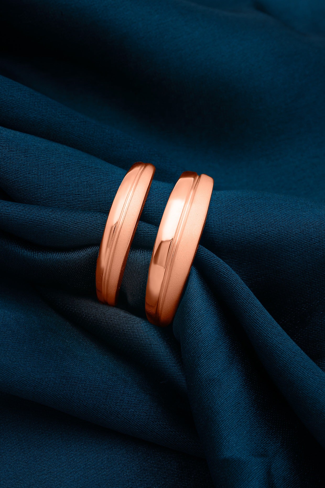 Rose Gold Finish Adjustable Couple Rings (Set of 2) In Sterling Silver