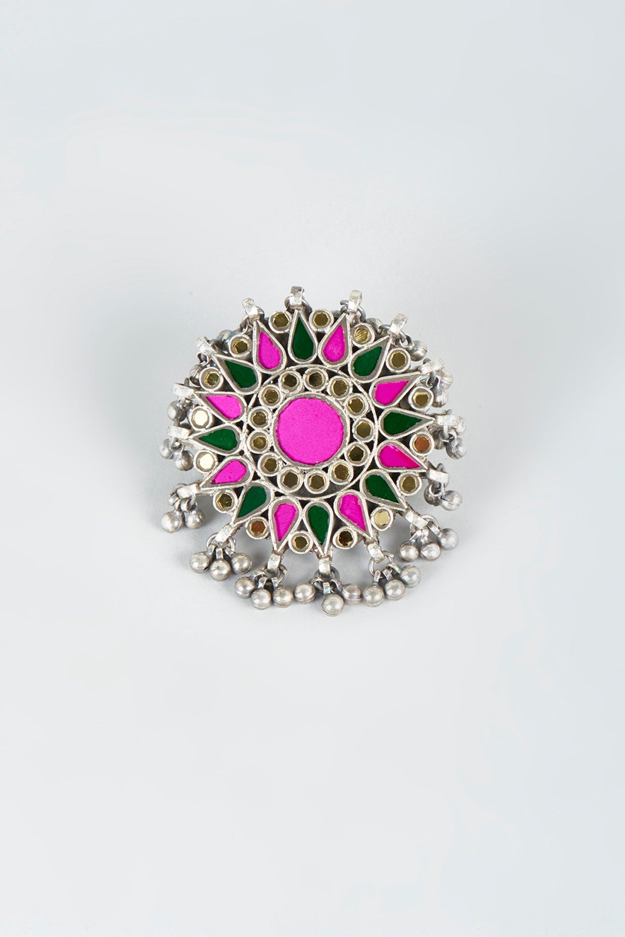 Antique Finish Alloy Ring With Glass-Cut Kundan