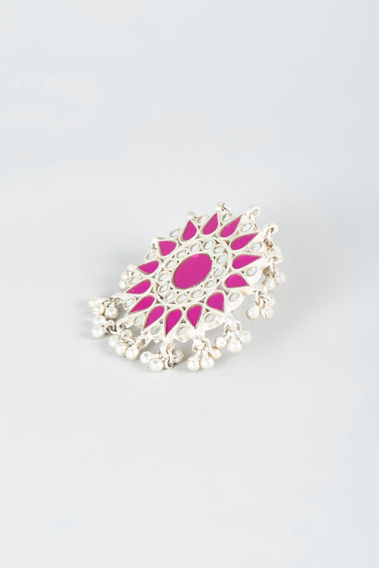 White Finish Ring With Kundan