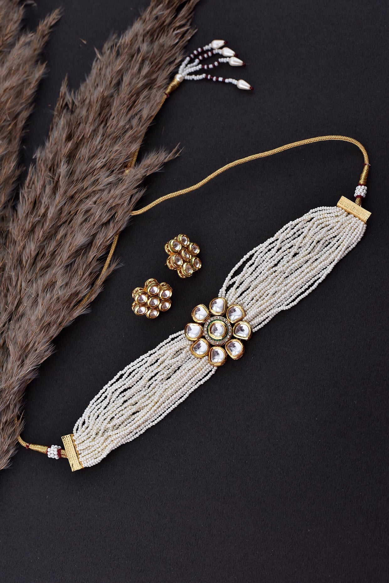 Gold Finish Kundan Polki Choker Necklace Set