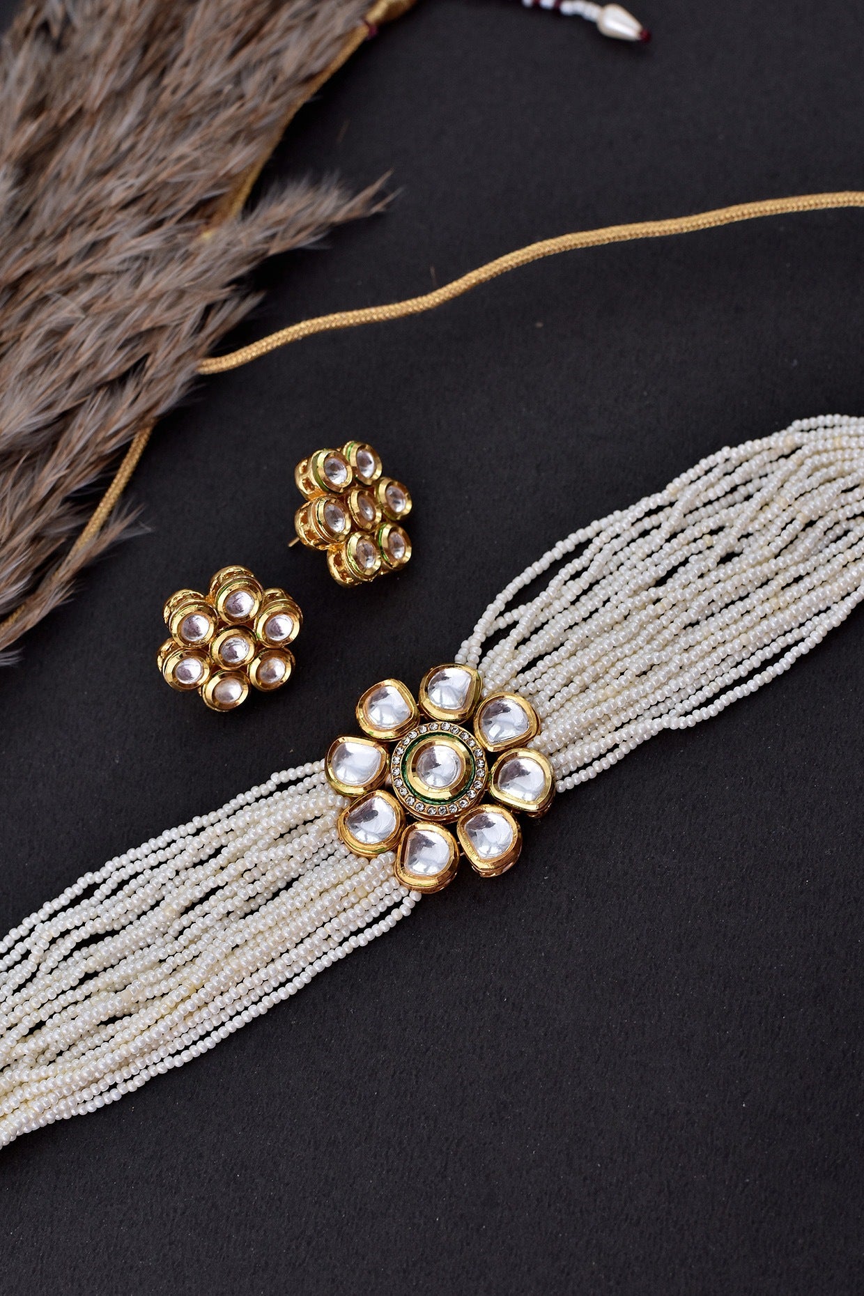 Gold Finish Kundan Polki Choker Necklace Set